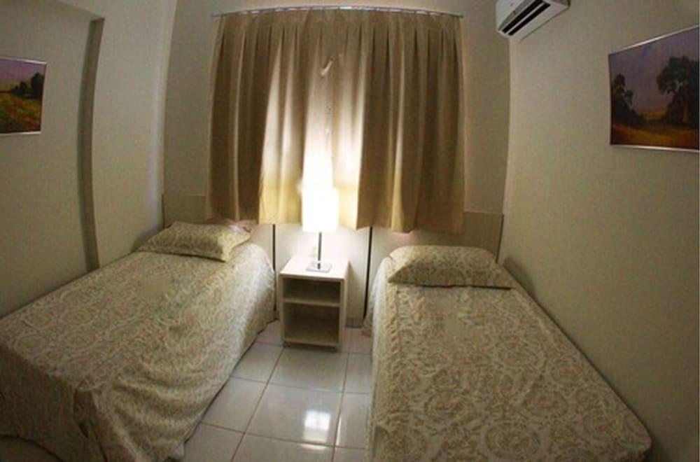 Golden Dolphin Aparthotel Caldas Novas Eksteriør bilde
