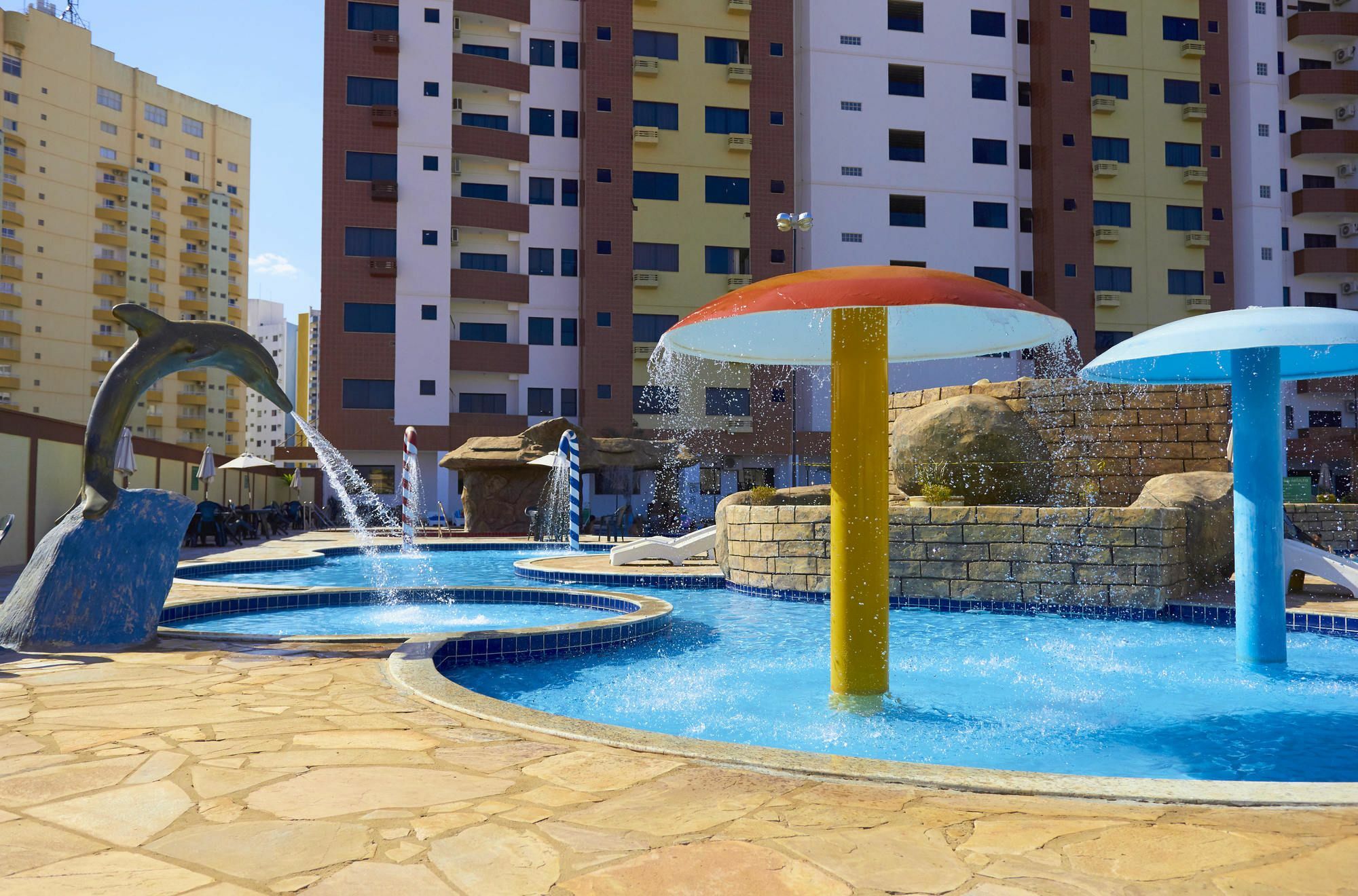 Golden Dolphin Aparthotel Caldas Novas Eksteriør bilde