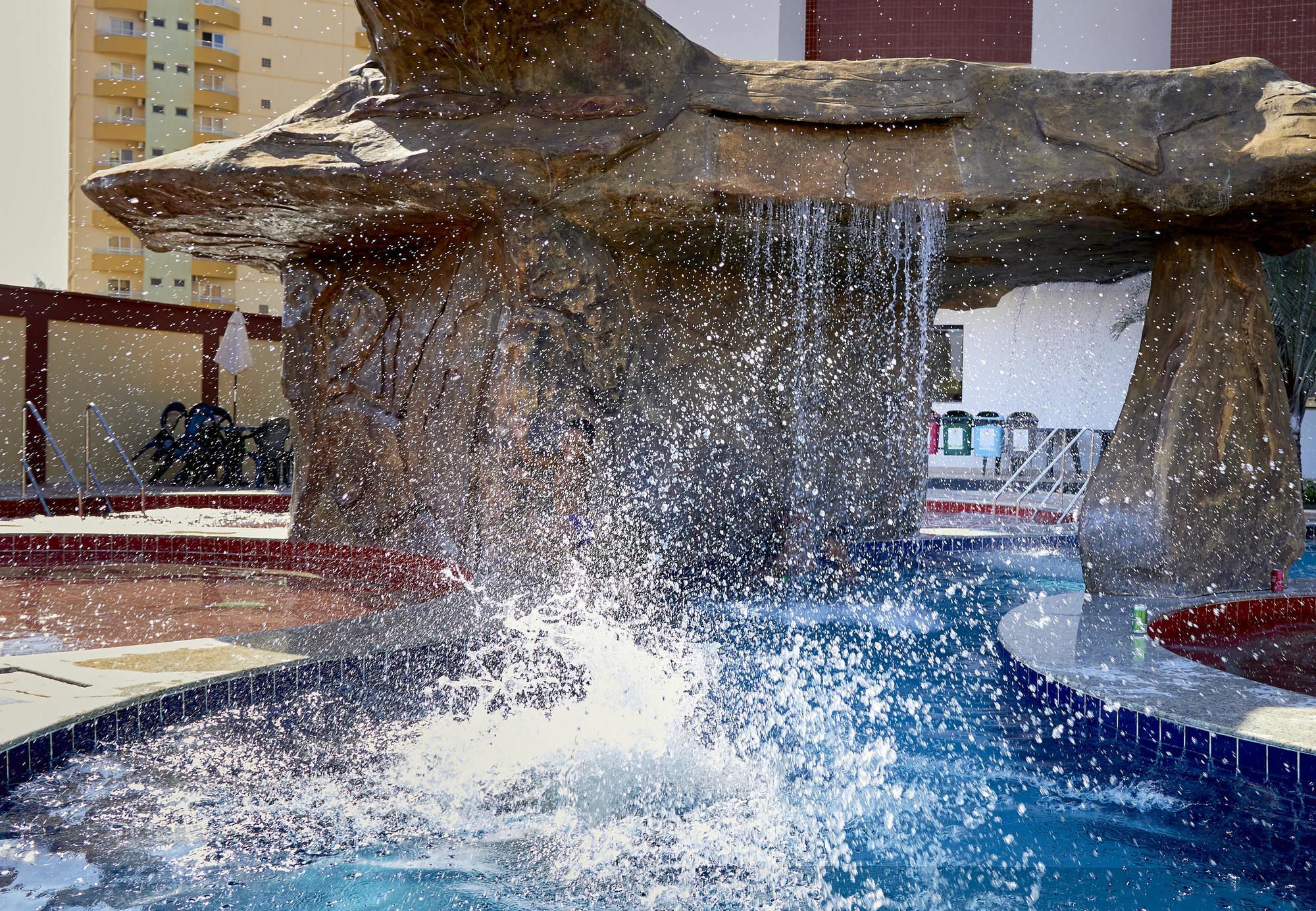 Golden Dolphin Aparthotel Caldas Novas Eksteriør bilde